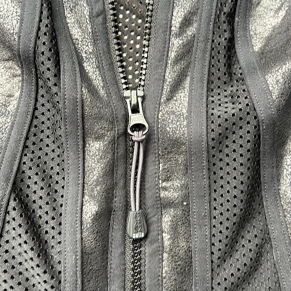 zella athletic jacket - Picture 2 of 6